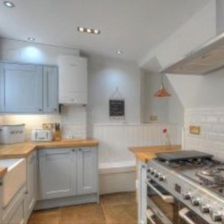 Little Monmouth 4 Bedroom Cottage, Old Town Lyme Regis, Dog Friendly And Parking Exterior foto